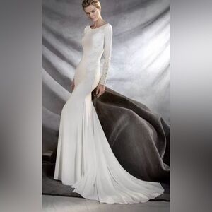 Pronovias Orquidea NWT Size 10